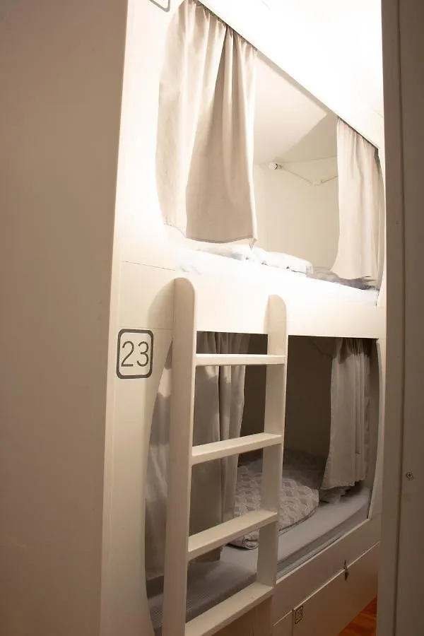 De Leite Hostel Lisbon